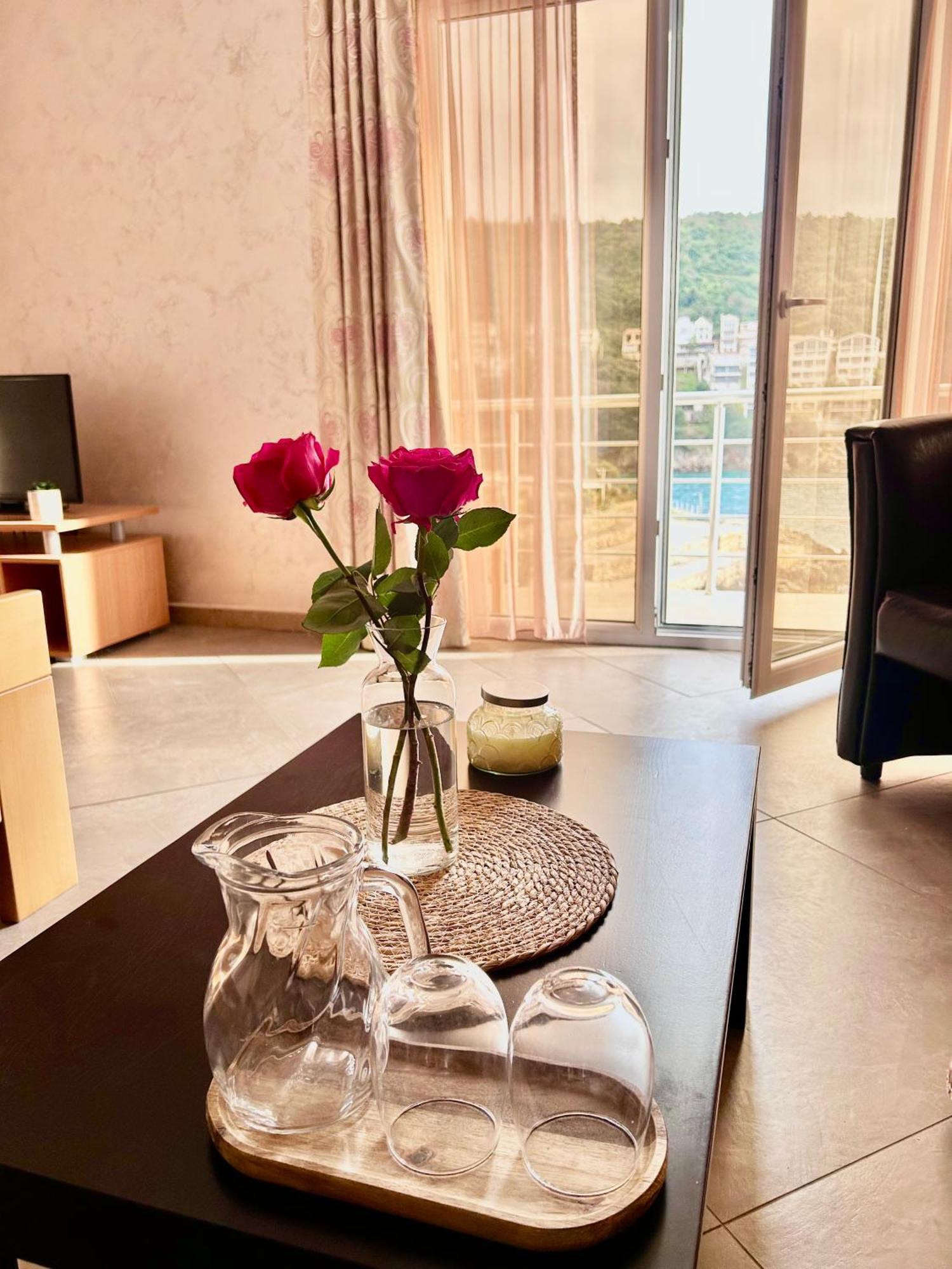 Hotel Victoria Bar Bagian luar foto