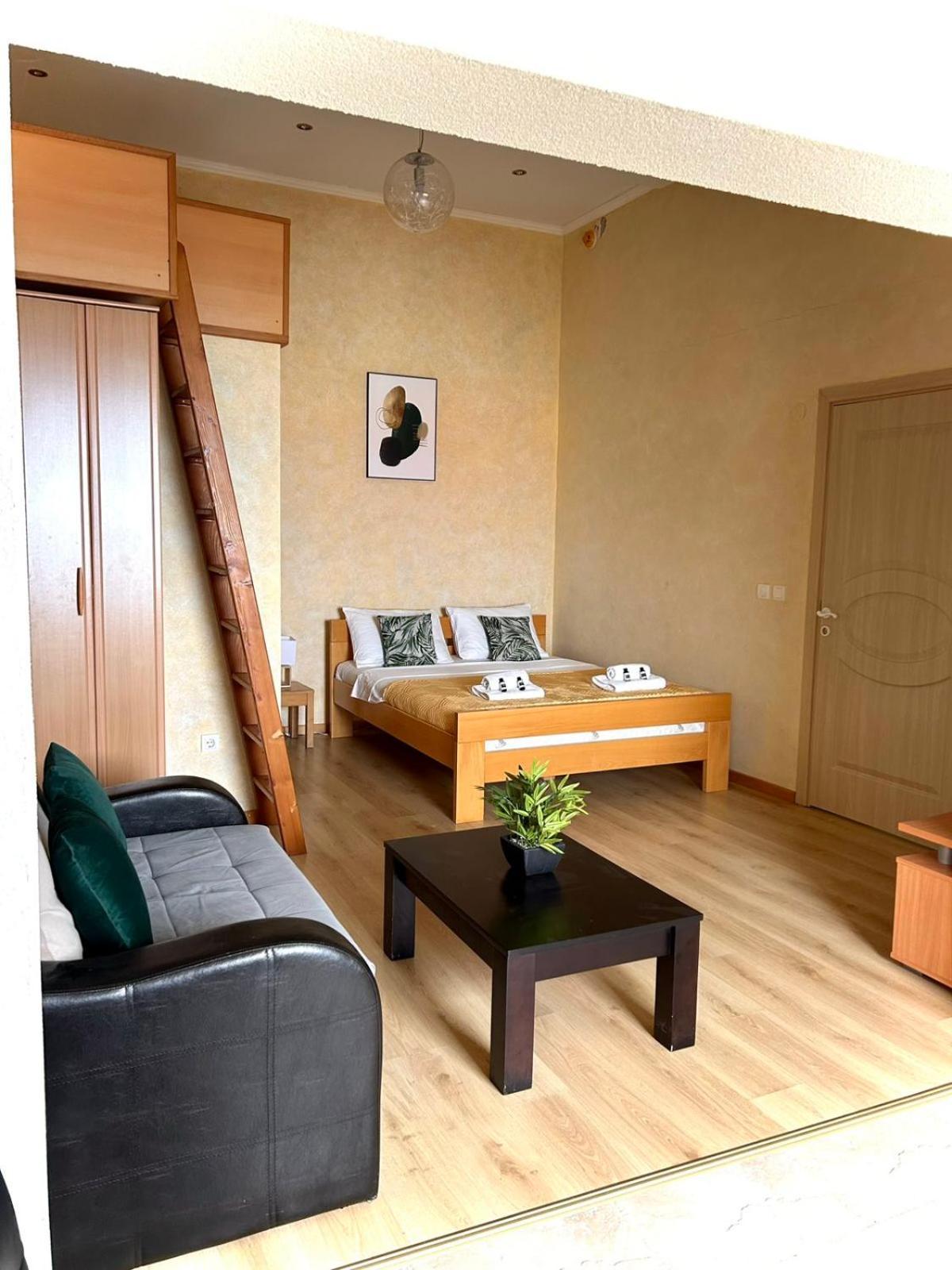 Hotel Victoria Bar Ruang foto